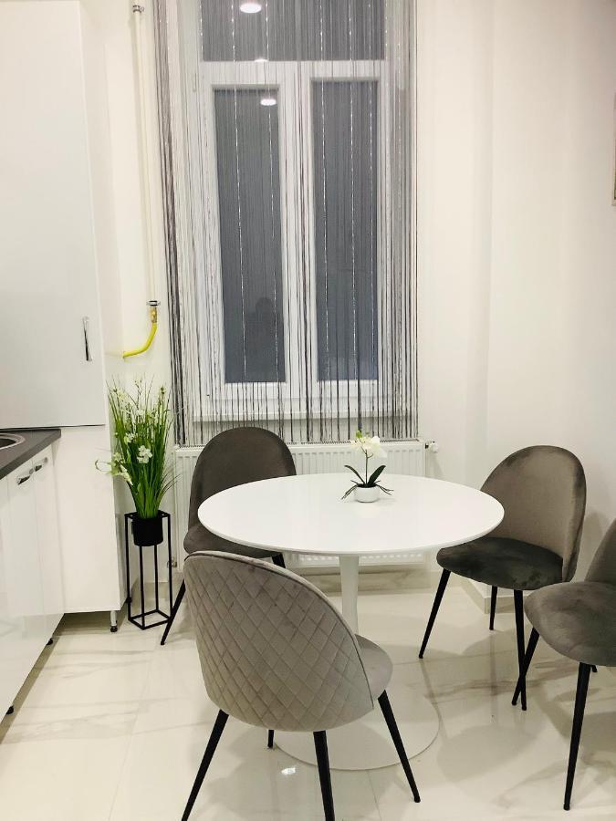 Apartamento Belvárosi Apartman 1 Miskolc Exterior foto